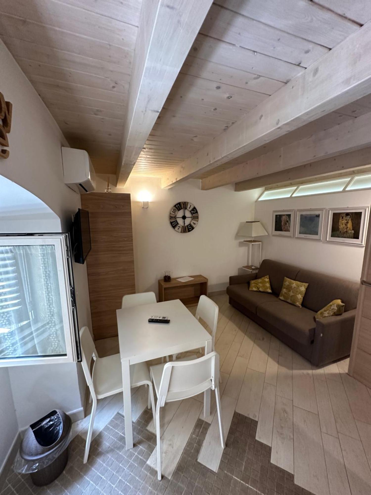More Apartments Il Ferrarese2 Bari Eksteriør bilde
